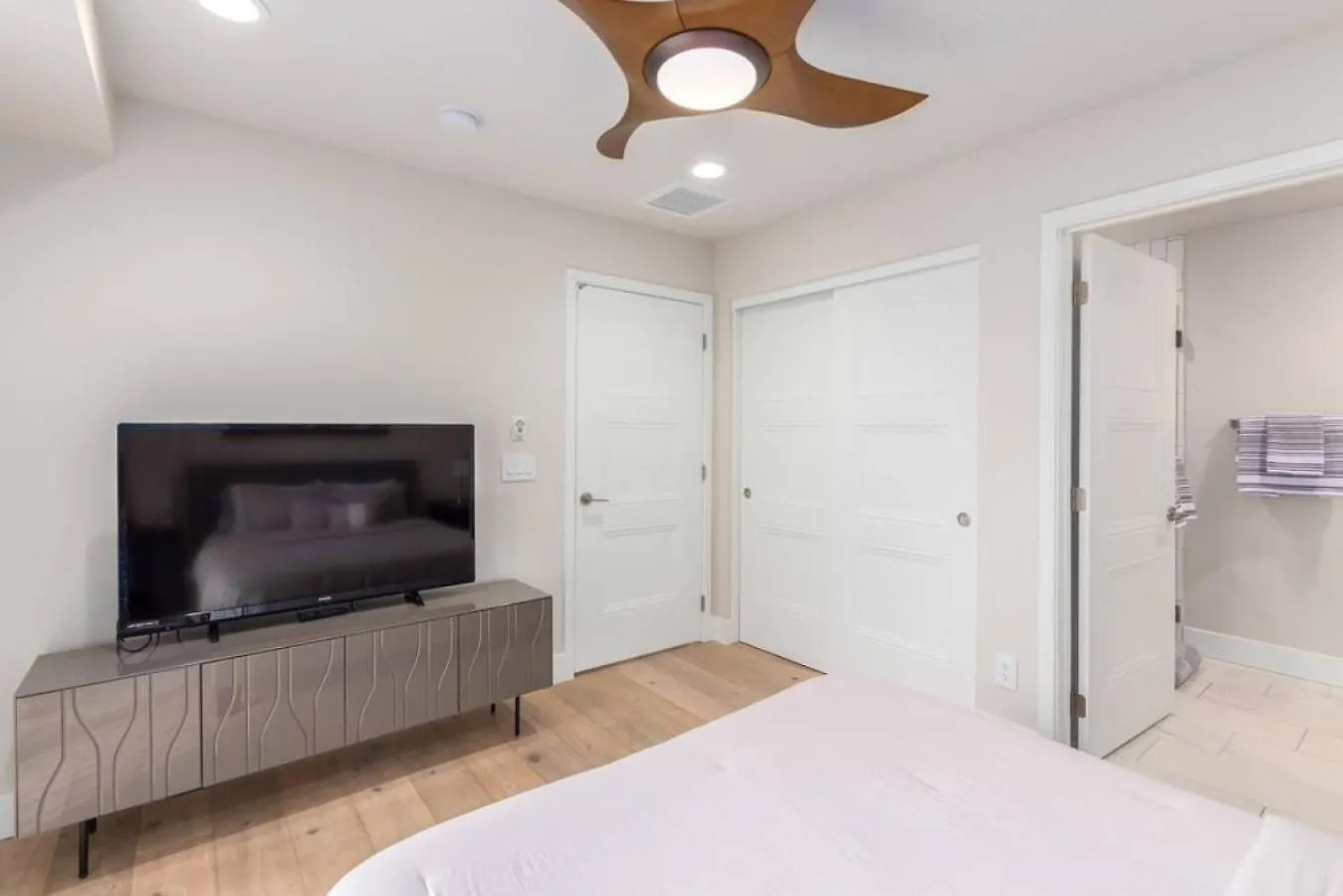 Villa Miller Square 1002 Scottsdale